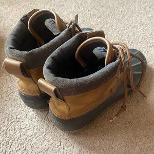 Tommy Hilfiger Men Sperry Boots "duck boots"